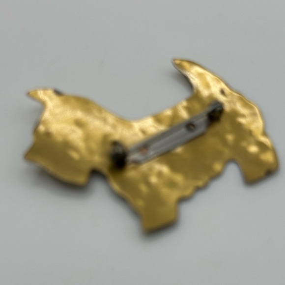 Vintage Brass Christmas Scottie Dog Brooch - Picture 4 of 4